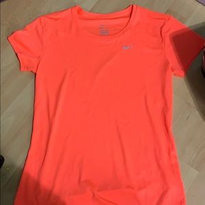 Nike dri-fit short sleeve shirt